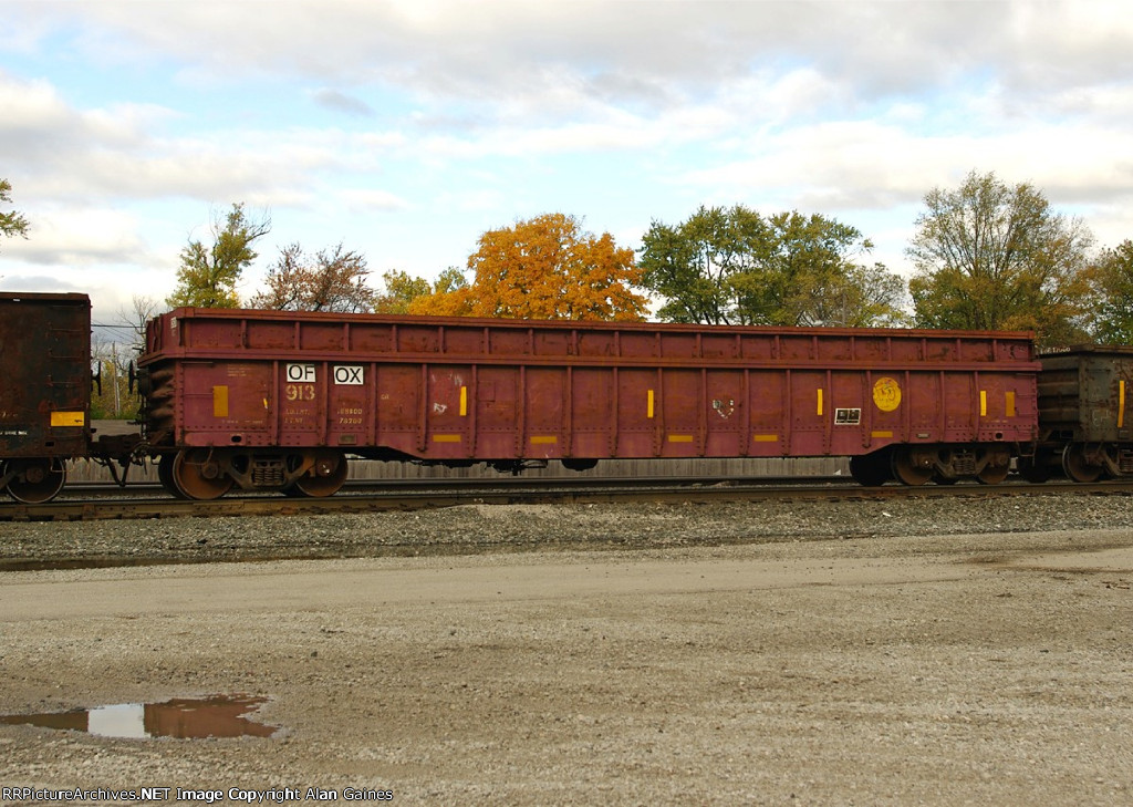 LRS Box Car 913